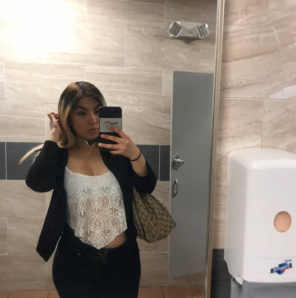Meet your Posher, Daniela